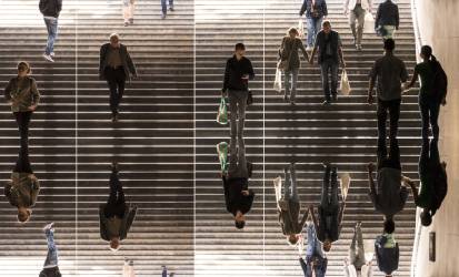 Eifert János - Tükörvilág Újbuda Központ aluljárójában (2019)